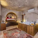 Hotel Grand Elite Cave
