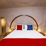 Hotel Grand Elite Cave 2*