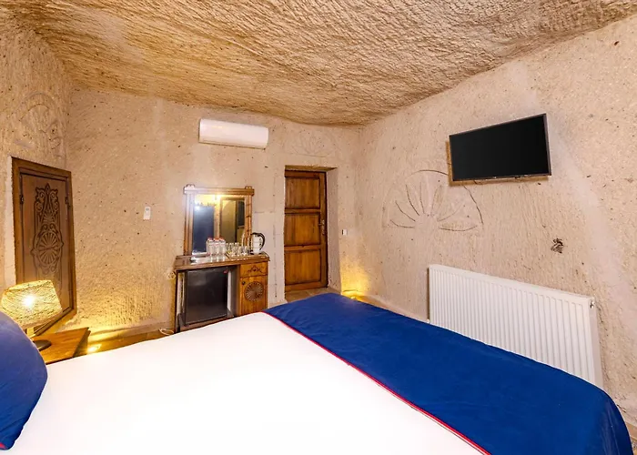 Hotel Grand Elite Cave