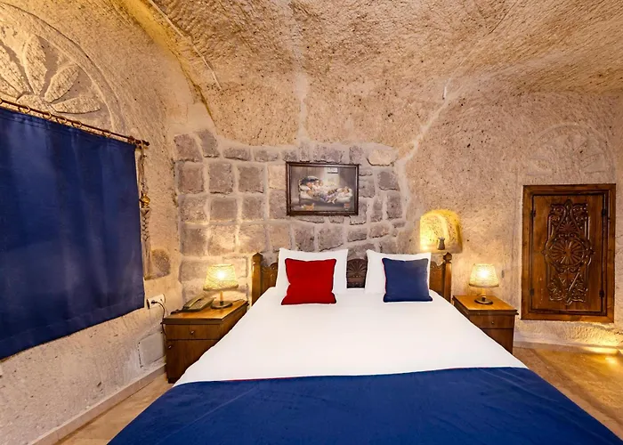 Grand Elite Cave Hotell 2*